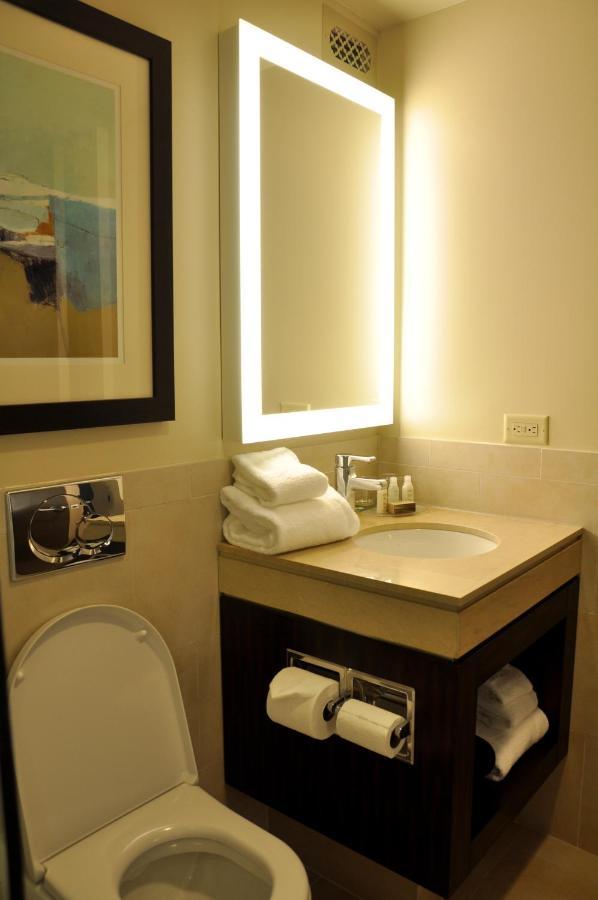 Hotel Indigo East End By Ihg Riverhead Dış mekan fotoğraf