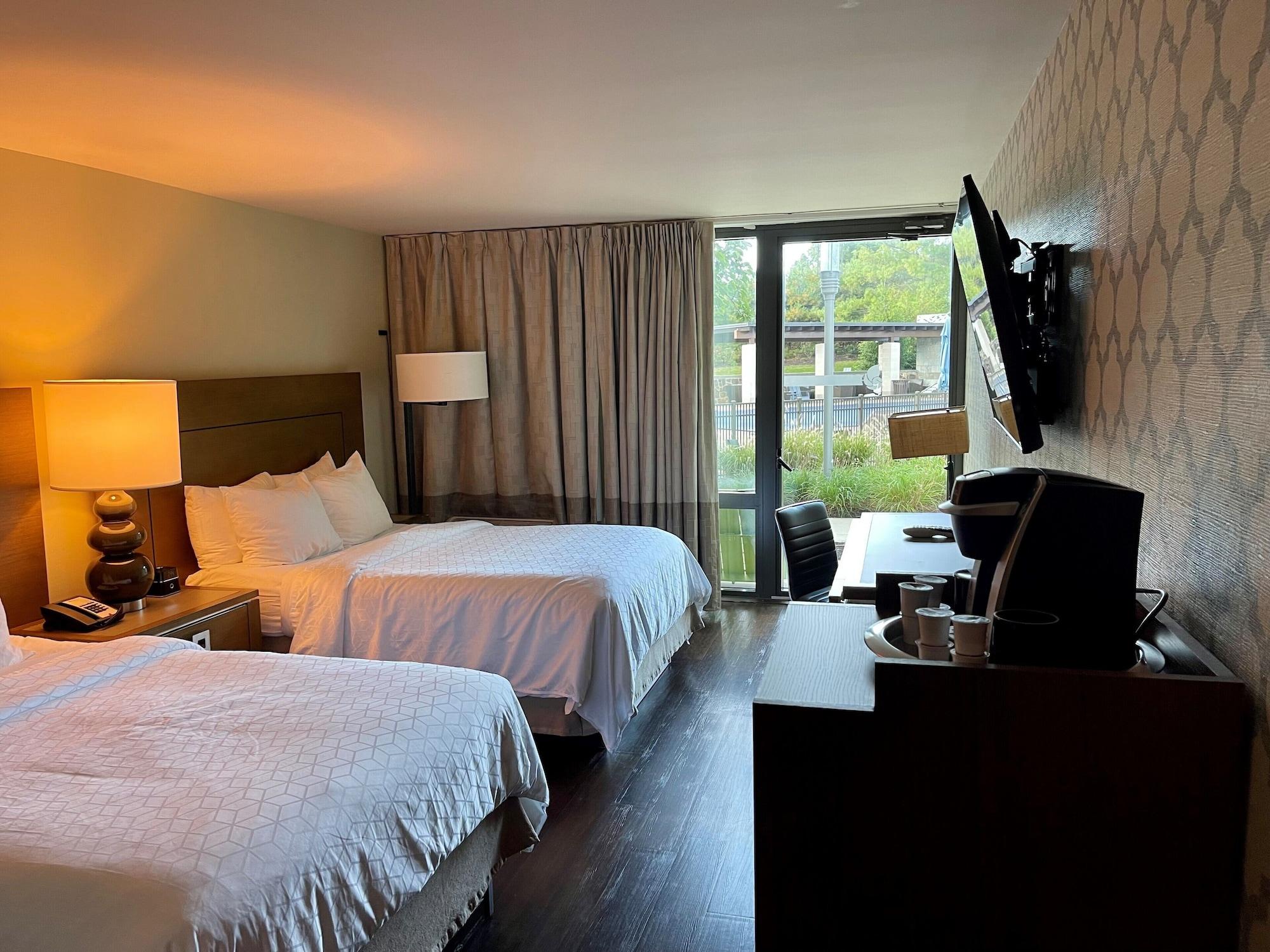 Hotel Indigo East End By Ihg Riverhead Dış mekan fotoğraf